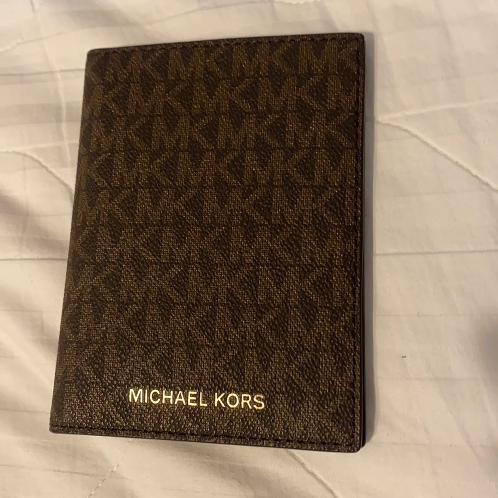 Michael Kors Brown Wallet- Brand New